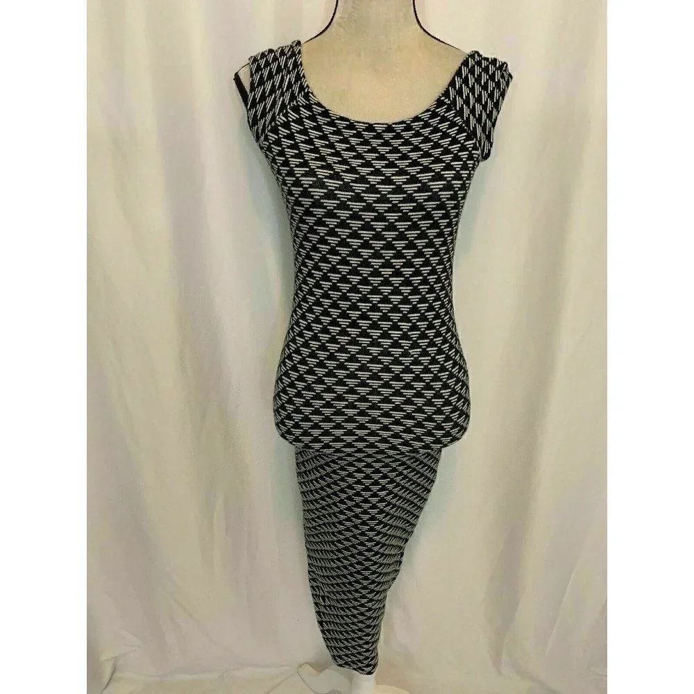 Zara Womens Black White Scoop Neck Tank Midi Bodycon Dress Small
